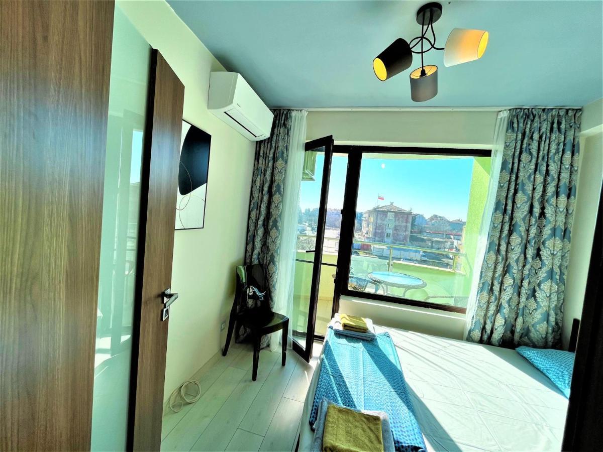 Botabara 312 Self Catering Beach Apartment Pomorie Luaran gambar