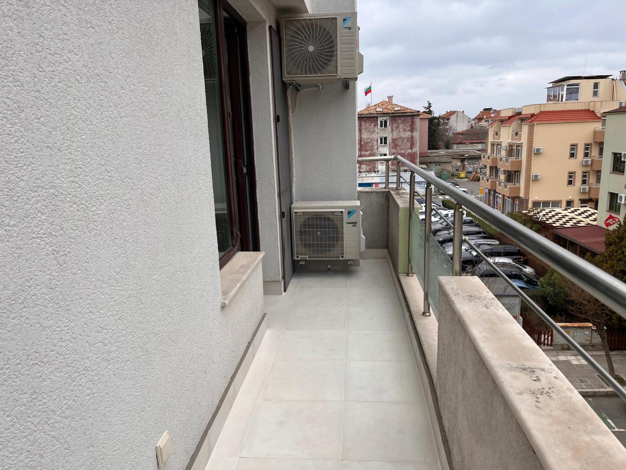 Botabara 312 Self Catering Beach Apartment Pomorie Luaran gambar